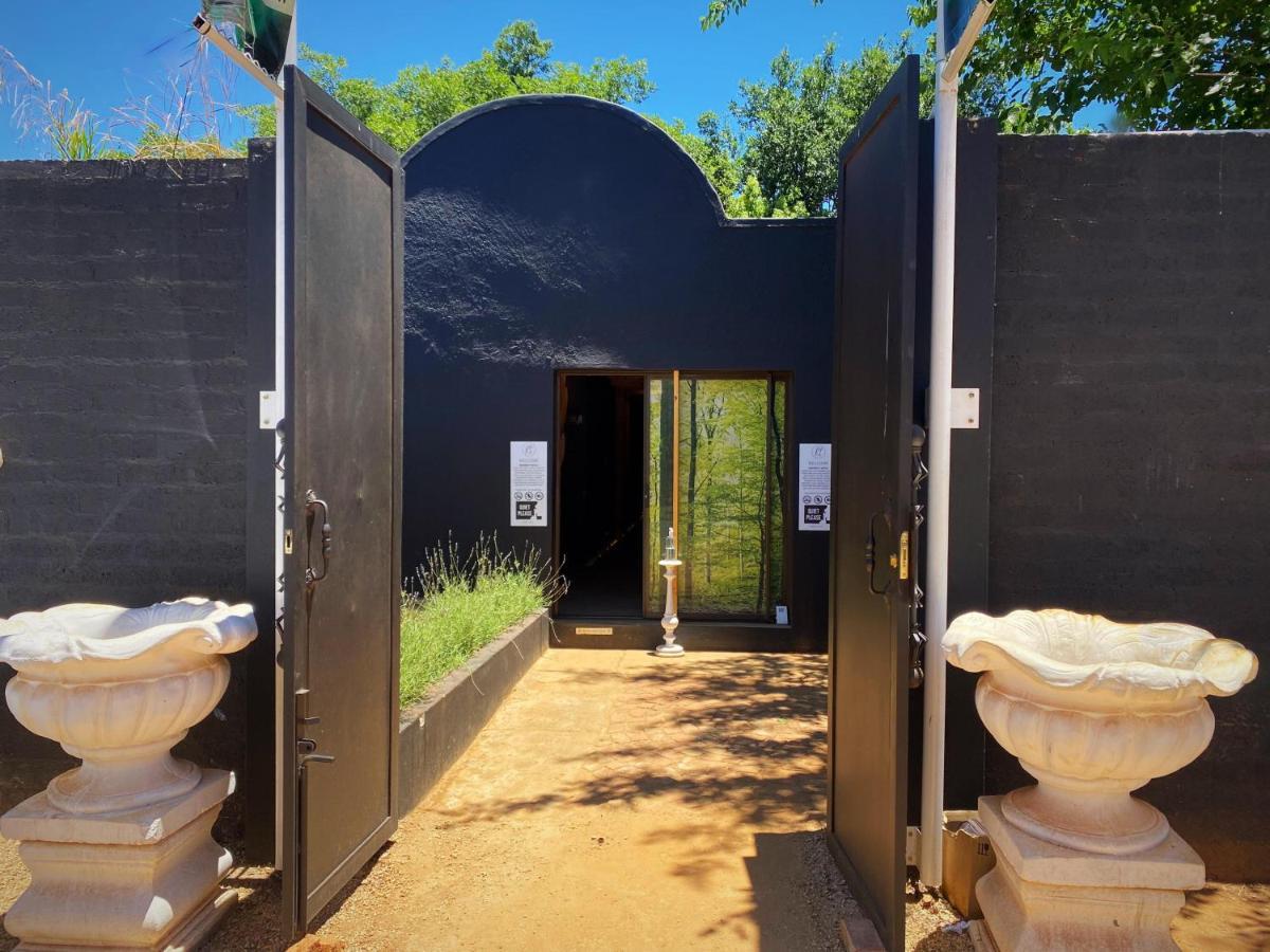 Royal Tree Guest House Potchefstroom Extérieur photo