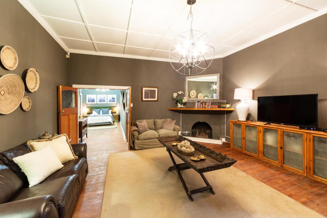 Royal Tree Guest House Potchefstroom Extérieur photo